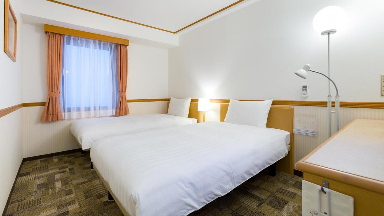 Toyoko Inn Kagoshima Chuo Eki Nishi Guchi Екстер'єр фото
