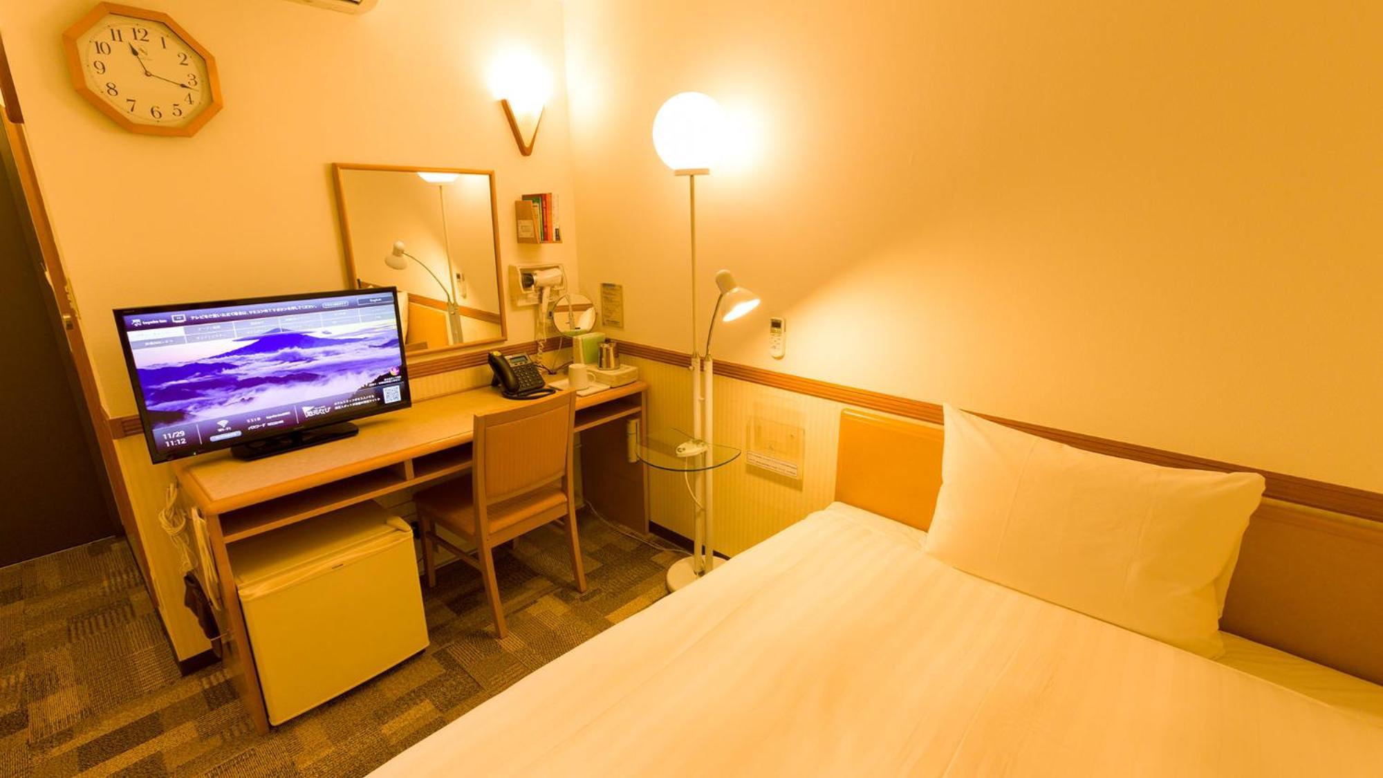 Toyoko Inn Kagoshima Chuo Eki Nishi Guchi Номер фото