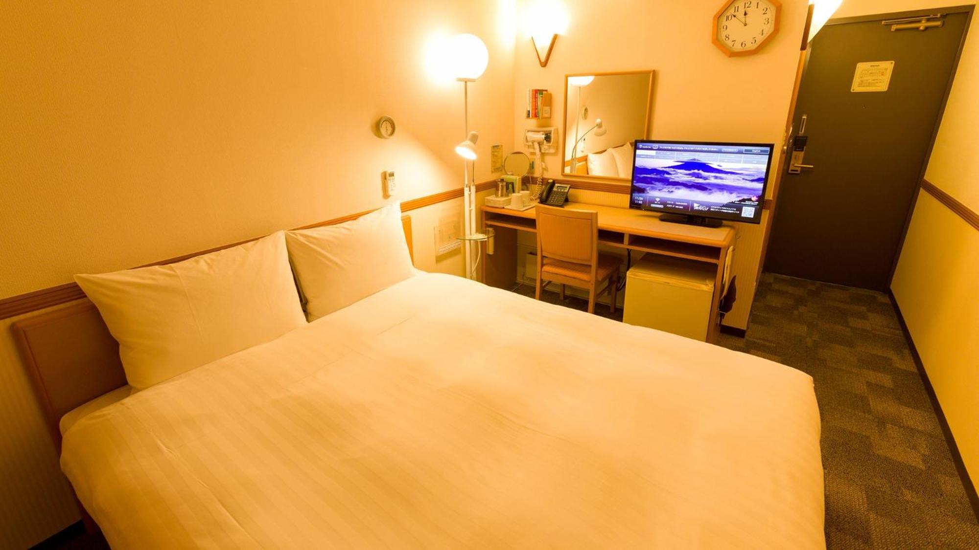 Toyoko Inn Kagoshima Chuo Eki Nishi Guchi Номер фото